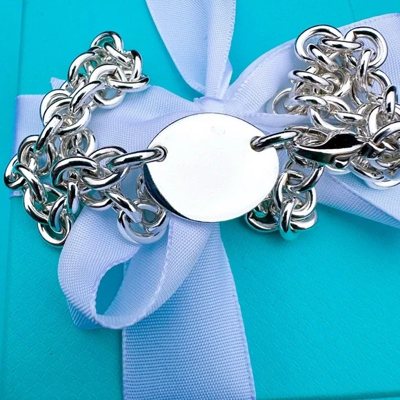 Tiffany & Co. Return to Tiffany Oval Tag Choker in Sterling Silver - Picture 4 of 5